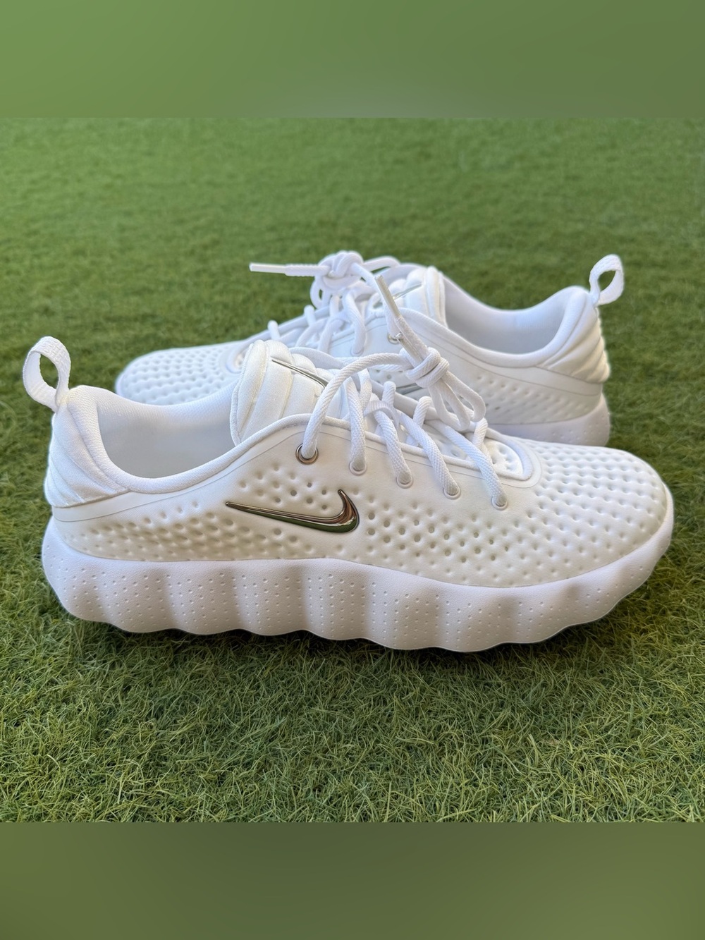 Nike Mind 002